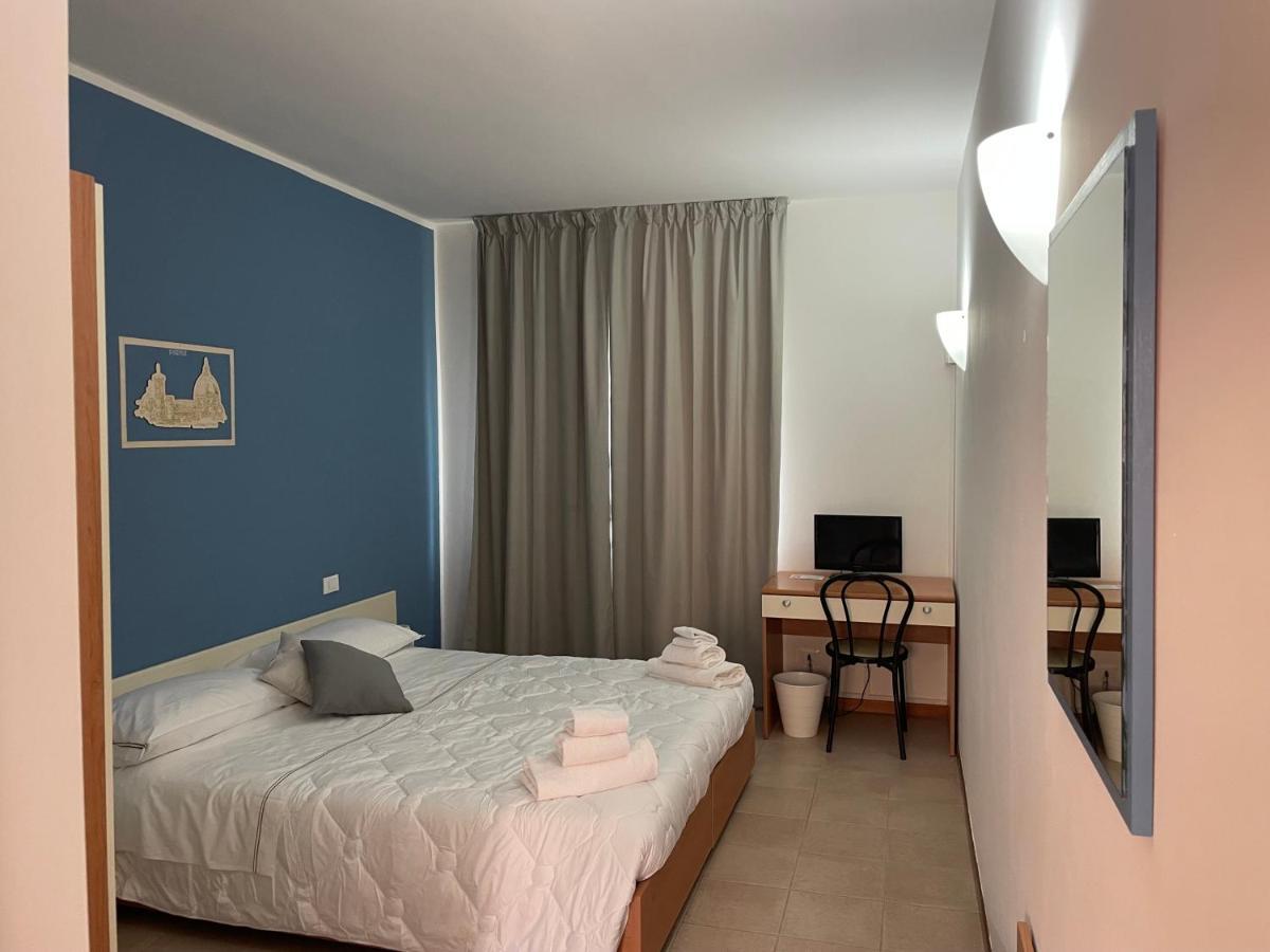 Sportland Hotel Colle Val D'Elsa Exterior photo